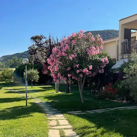 Ampio Bilocale Con Terrazzo Nel Al Mare * Cannigione